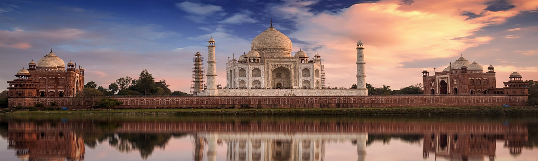 golden triangle tour package with holi tour