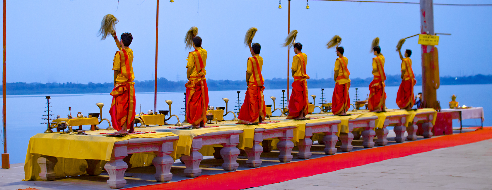 Varanasi Evening Walk Tour with Ganga Aarti
