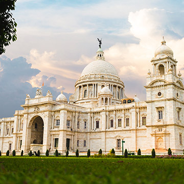 Kolkata Tour: St. Paul&rsquo;s Cathedral and Victoria Memorial