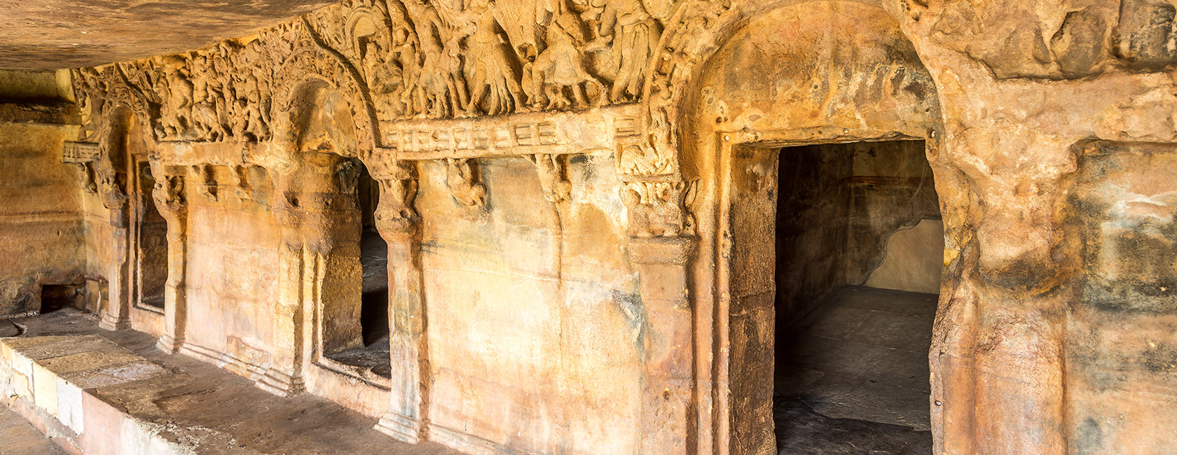 Half Day Tour of Caves and Tribal Museum