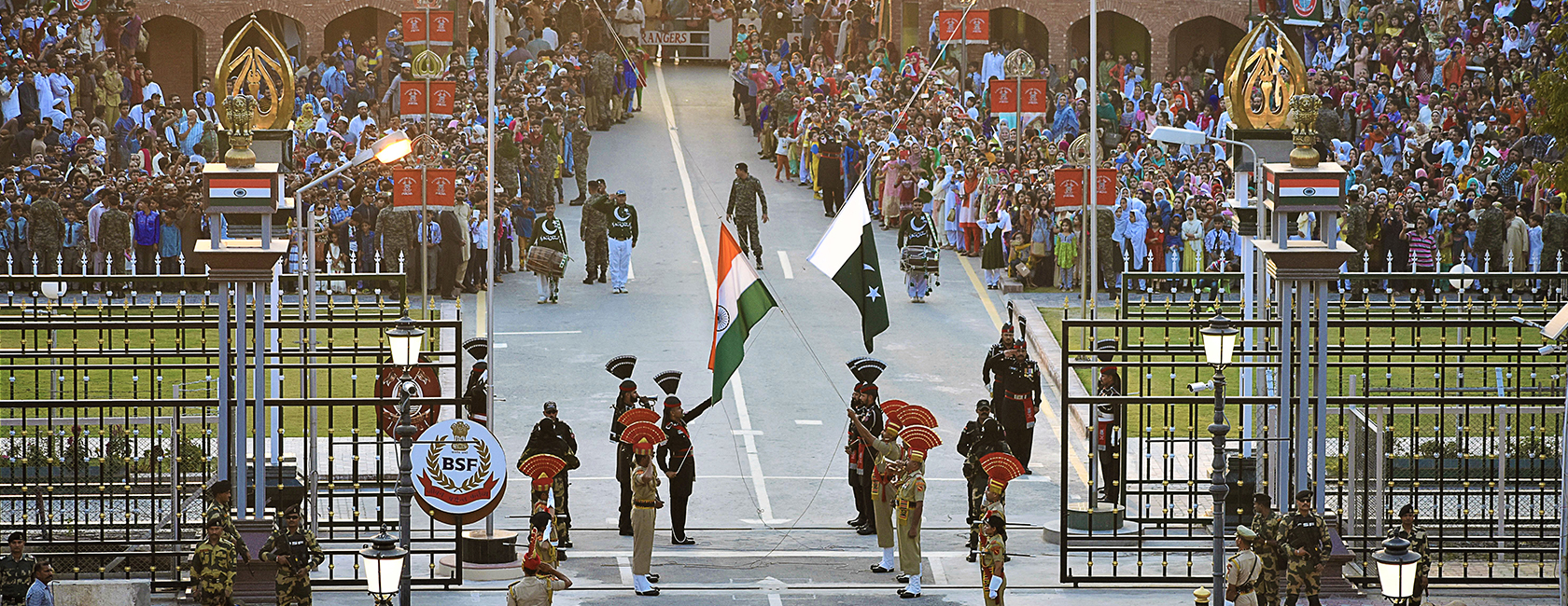 Plan your own Sightseeing Tour in Amritsar with Guide & Transport