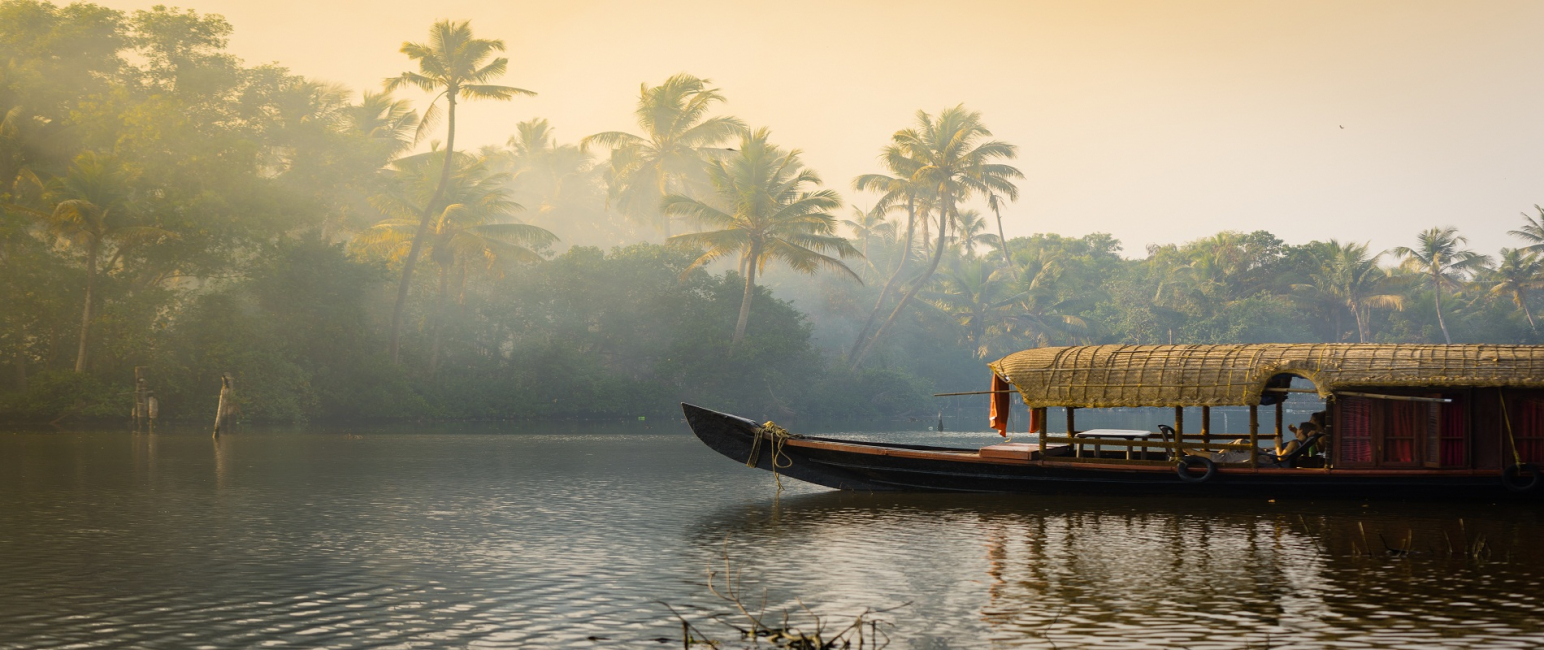 Blissful Kerala - Life in a Houseboat