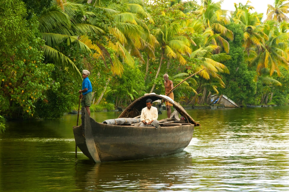 Kerala with Ayurveda, Backwaters and Wildlife